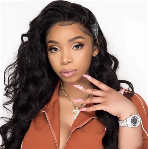 LightSkinKeisha Height, Weight, Age, Boyfriend,。